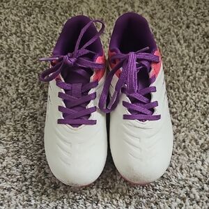 DSG White and Purple Sneakers Sporty Design